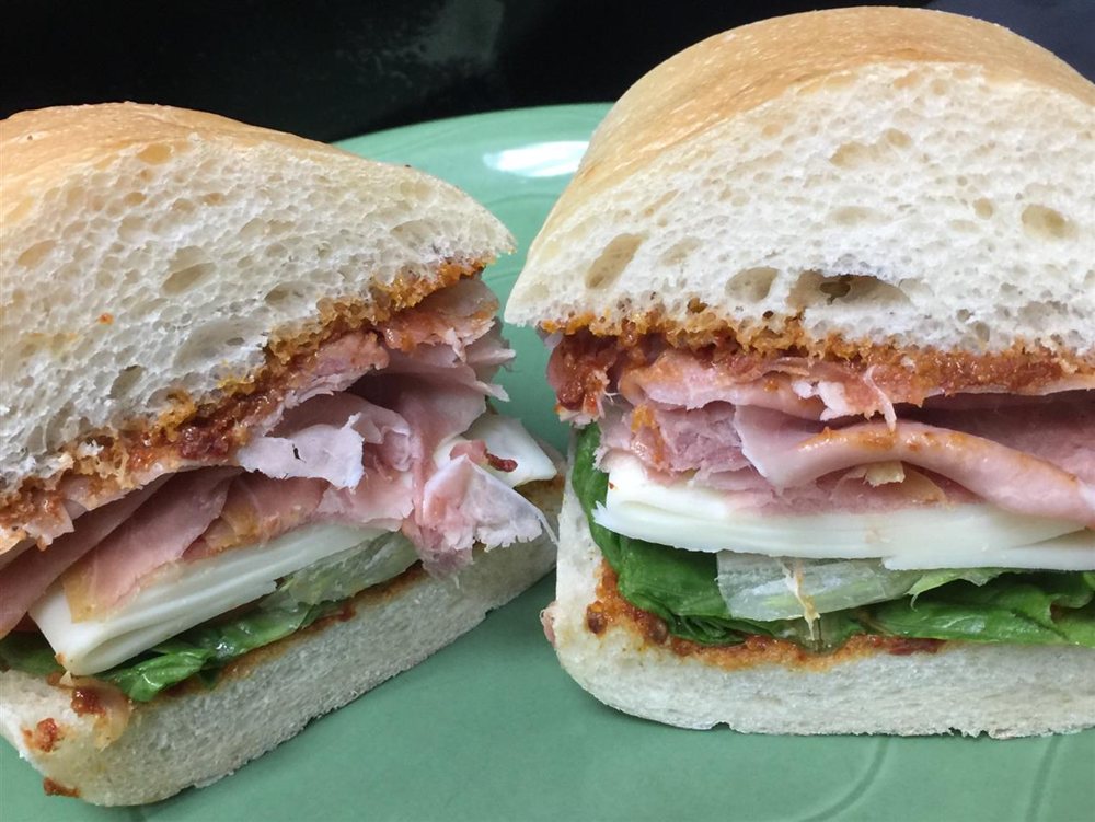 The Papa Zena: prosciutto, mozzarella, and sun-dried tomato pesto